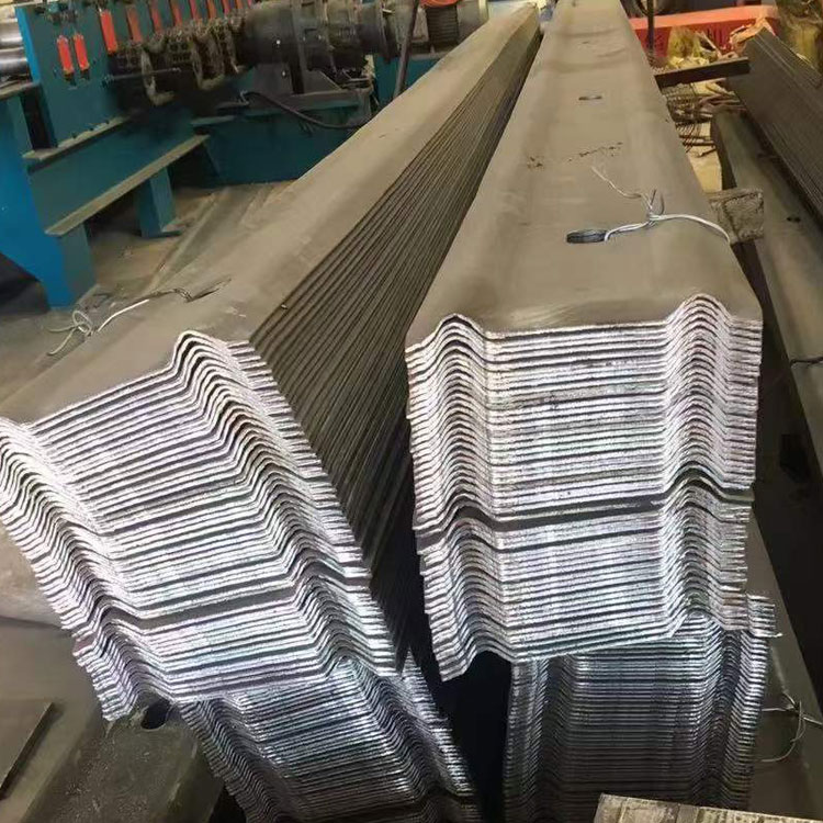 矿用W钢带有哪些截面优化？